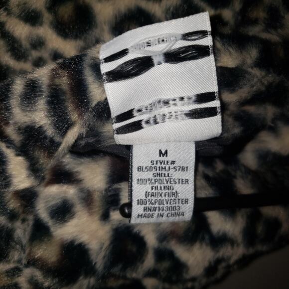 Classic Concepts Reversible Animal Print Winter Jacket Sz M Cozy Statement Piece - Picture 9 of 10